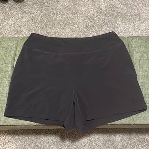 Patagonia medium black hiking athletic shorts